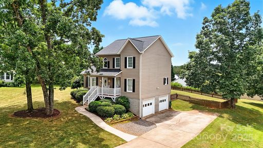 1117 Black Walnut Drive sold home in Maple Crest, Hickory, NC