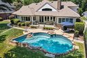 18916 Riverwind Lane sold home in Davidson, SC