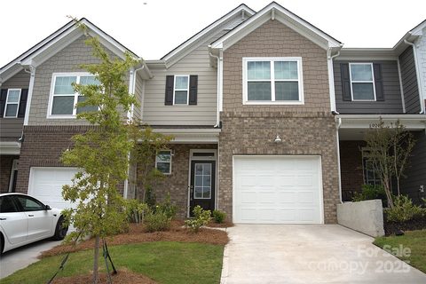 6019 Chelsea Oaks Ridge sold townhome in Windhaven, Fort Mill, SC