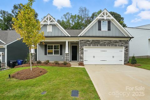 Homes in Villas At Prestwick, Mooresville