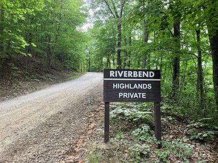 00 Roberts Trail active home in Riverbend Highlands, Lake Lure, NC