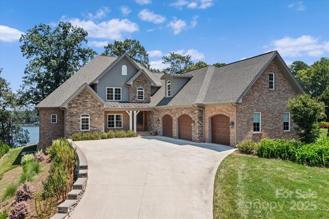 1122 Astoria Parkway sold home in Astoria, Catawba, NC