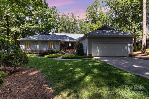 16224 Leeward Lane sold home in Lookout Point, Huntersville, NC