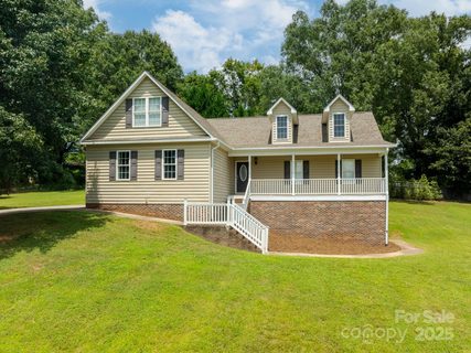 2133 Olde Farm Road sold home in Olde Pond, Hudson, NC