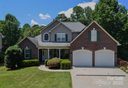 5665 Gold Creek Bay Drive sold home in Hickory, SC