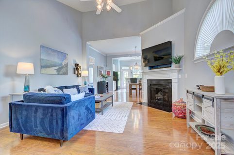 Previously sold for $365,000