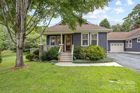 476 Village Greenway None sold home in Highland Lake, Flat Rock, NC