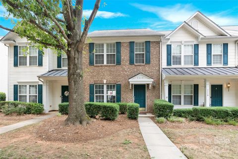 7117 Flying Scotsman Drive sold home in Newell Crossing, Charlotte, NC