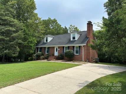 444 Lakeview Drive sold home in Valhalla, Harrisburg, NC