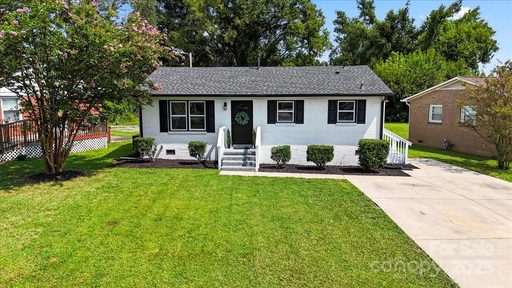 1645 Memorial Drive sold home in College Downs, Rock Hill, SC