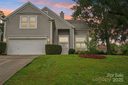 15123 Rothesay Drive sold home in Charlotte, SC
