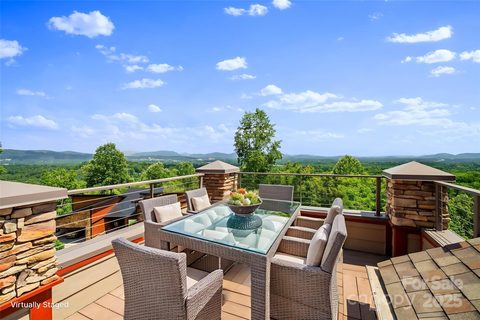 Previously sold for $900,000