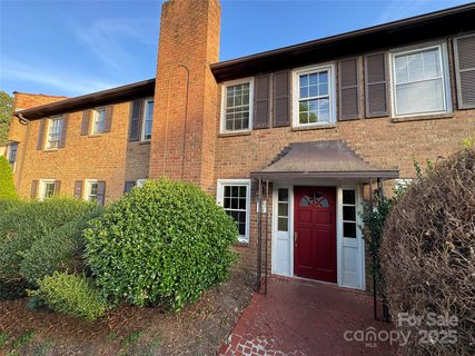 921 Nottingham Drive sold home in Sherwood, Gastonia, NC