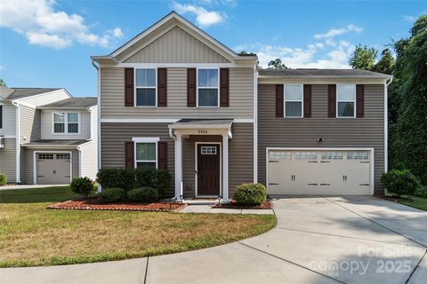 2406 Everton Circle