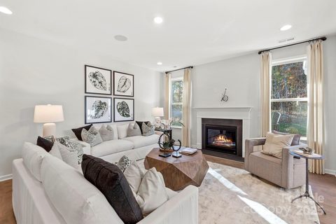 11921 Casabella Drive