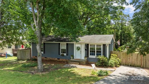 1109 Balthis Drive sold home in East Park, Gastonia, NC