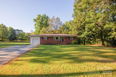 2148 Marwood Lane sold home in Anderson Heights, Albemarle, NC