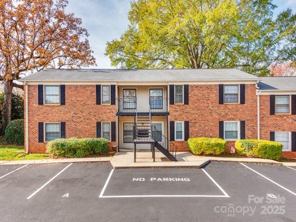5903 Quail Hollow Road sold home in Quail Hill, Charlotte, NC