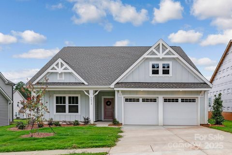 44018 Donald Ross Court