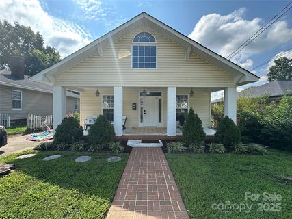 47 Douglas Avenue sold home in Aurora Highlands, Concord, NC
