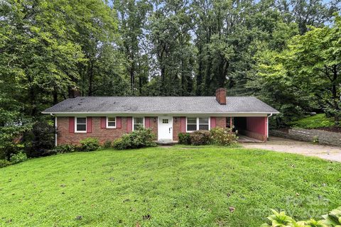 132 30th Avenue sold home in Fairview Park, Hickory, NC