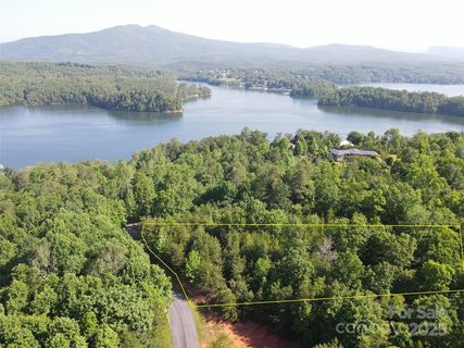 The Arbor At Lake James, Marion