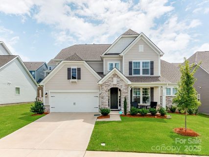 310 W Waterlynn Road sold home in Reids Cove, Mooresville, NC