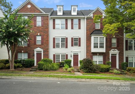 11738 Fiddlers Roof Lane sold home in Stillwater, Charlotte, NC