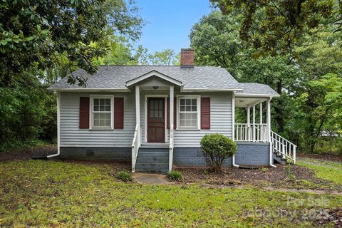 106 W Henry Street sold home in Catawba Heights, Belmont, NC