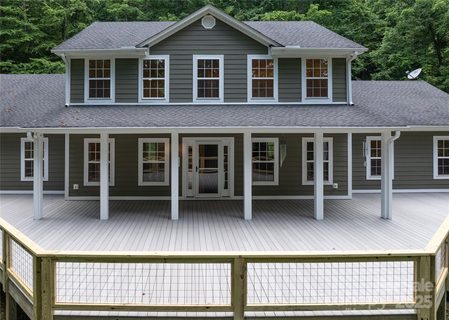 Homes in Thorn Ridge, Sylva