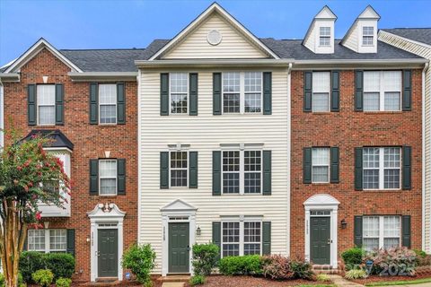 11729 Fiddlers Roof Lane sold home in Stillwater, Charlotte, NC