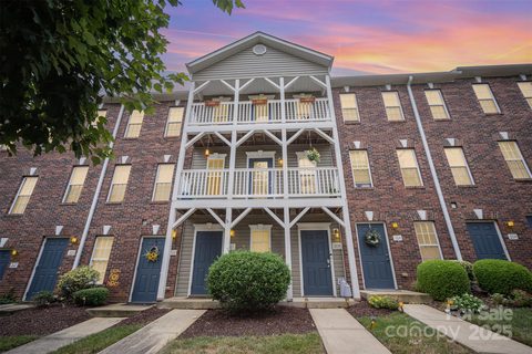118 Steam Engine Drive sold home in Station 115, Mooresville, NC