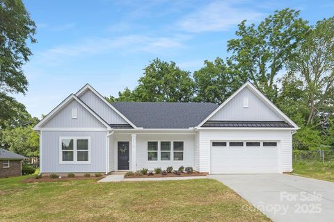 250 Greenway Drive sold home in Colonial Downs, Salisbury, NC