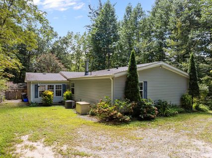 388 Pinewood Knoll Drive sold home in Rocky Ridge, Hendersonville, NC