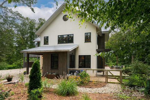 Homes in Olivette, Asheville