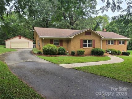 9517 Gregory Place sold home in Manchester, Charlotte, NC
