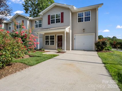 69 Wiltshire Circle sold condo in Stafford Crossing, Fletcher, NC