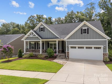 8533 Everwood Avenue sold home in Chapel Grove, Huntersville, NC