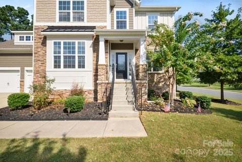 188 Sweet Briar Drive sold home in The Retreat At Rayfield, Indian Land, SC