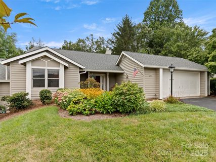 25 Cedarcliff Circle sold townhome in Laurel Place, Asheville, NC