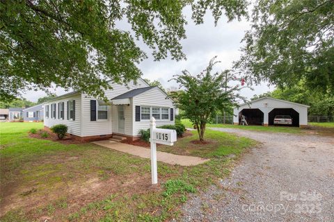 1015 Grace Avenue sold home in Erwin Farm, Lancaster, SC