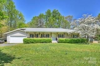 16415 Capps Road pending home in Youngblood, Charlotte, NC