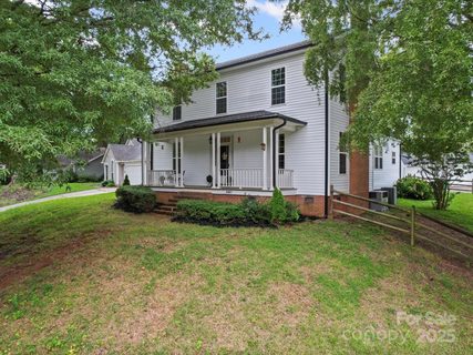 8407 Woodford Bridge Drive sold home in Wedgewood, Charlotte, NC