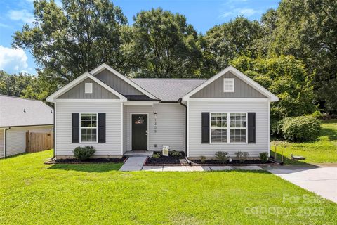 1305 Jay Avenue sold home in Jenkins Heights, Gastonia, NC