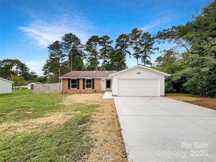 2222 Merimac Drive sold home in Twelve Oaks, Charlotte, NC