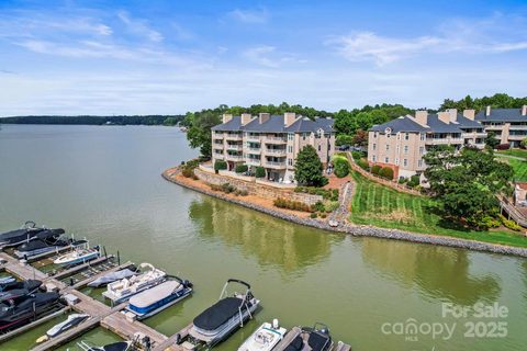 Previously sold for $424,500