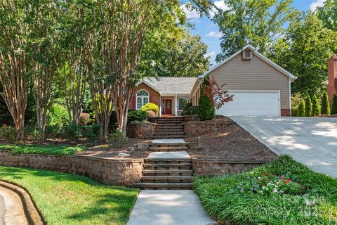 4210 Patriots Way sold home in Heritage Woods, Gastonia, NC