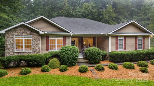 133 Timber Creek Road sold home in Timber Creek, Hendersonville, NC