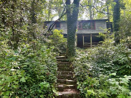 19 Summit View Lane sold home in Lake Summit, Zirconia, NC
