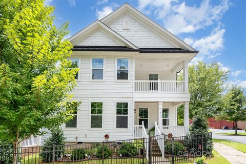 651 R L Stowe Road sold home in Laurel Walk, Belmont, NC